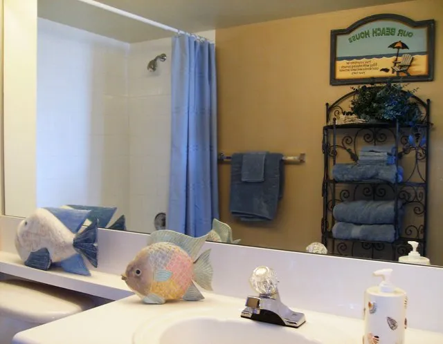 Two master bathrooms with Full Baths!