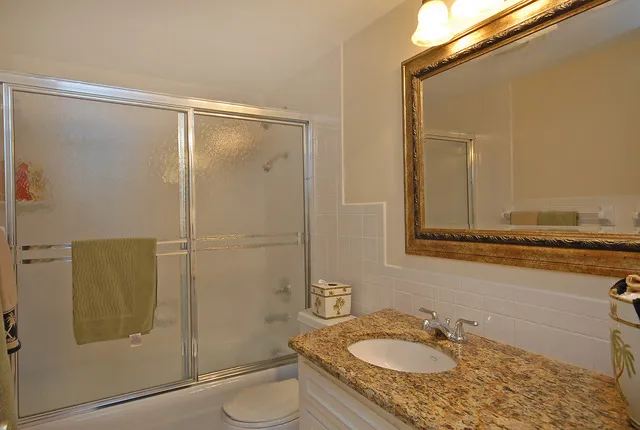 Master Private Bath