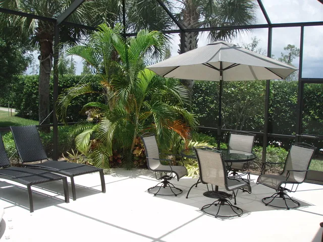 Plenty of lounging and seating areas