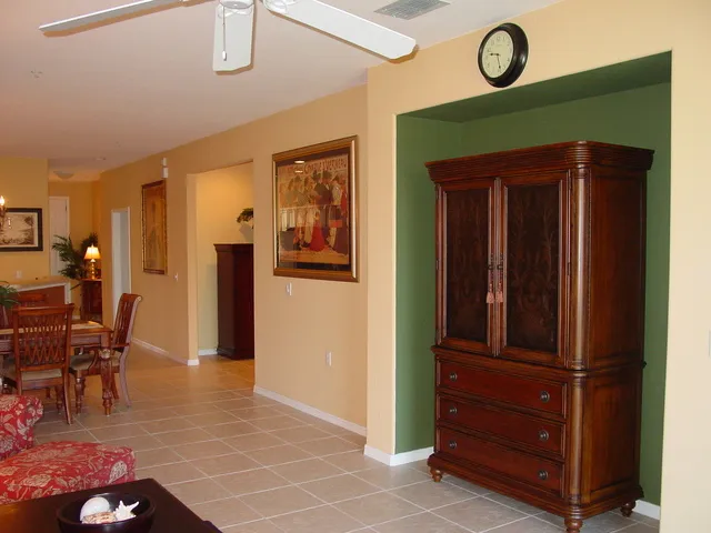 Naples Lakes Country Club Condo-Golf, Pools, Tennis! photo 9