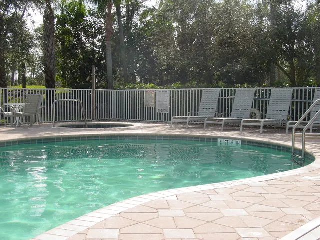 Naples Lakes Country Club Condo-Golf, Pools, Tennis! photo 10