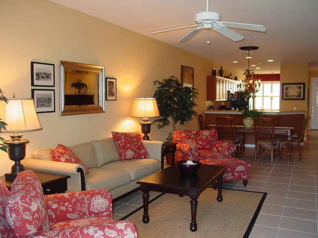 Naples Lakes Country Club Condo-Golf, Pools, Tennis! photo 13