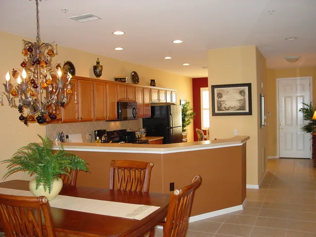 Naples Lakes Country Club Condo-Golf, Pools, Tennis! photo 15