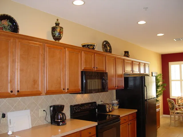 Naples Lakes Country Club Condo-Golf, Pools, Tennis! photo 16