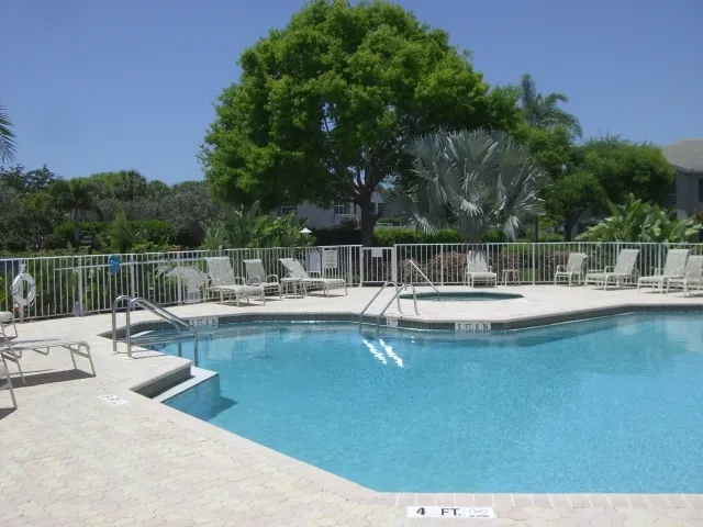 Community pool