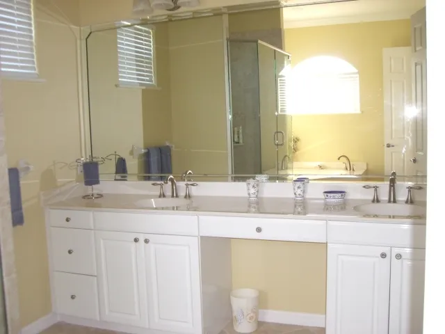 2nd Bathroom